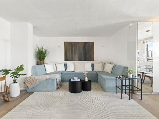 Condo for sale in Hudson, New Jersey