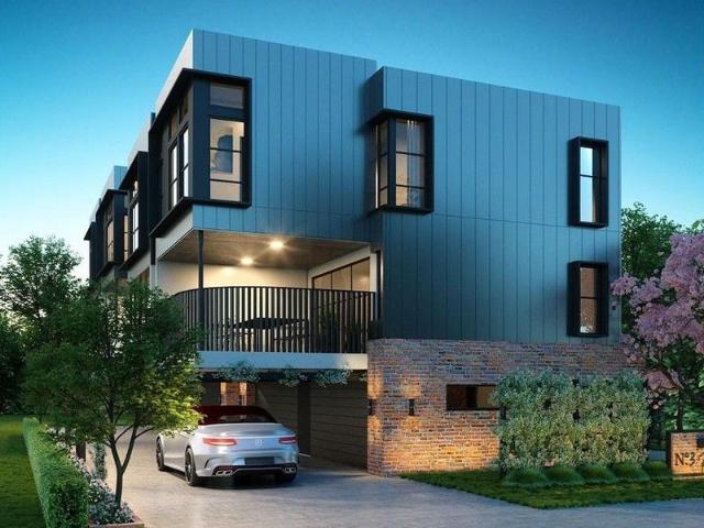Townhouse for sale in Chevron Island