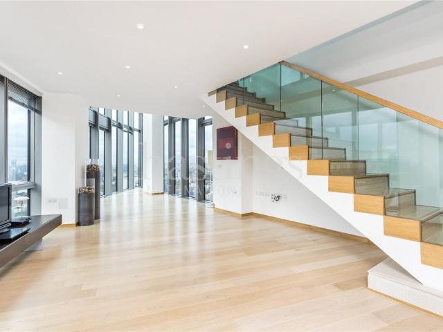 Apartment for rent in London Borough of Tower Hamlets, Greater London