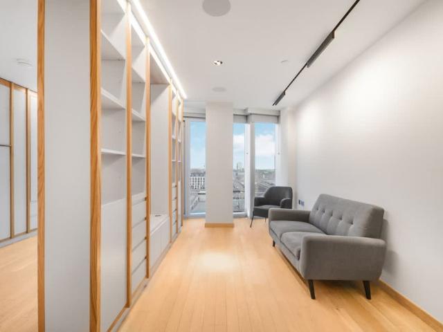 Apartment for rent in Stratford Marsh, Greater London