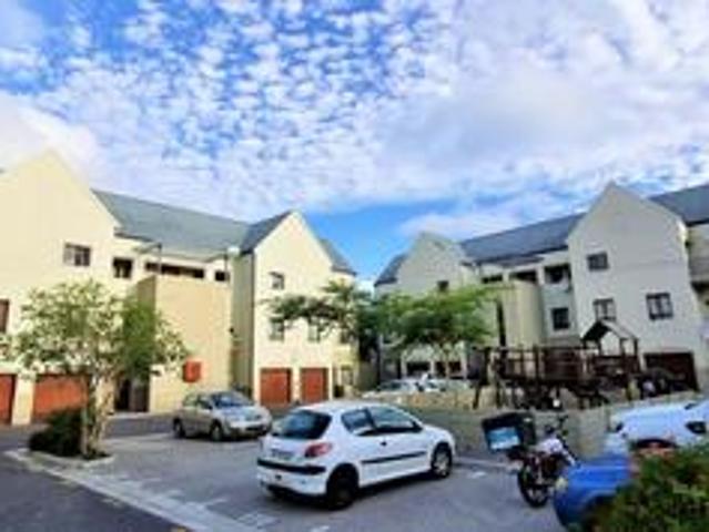 Apartment for sale in Cape Town, Parklands