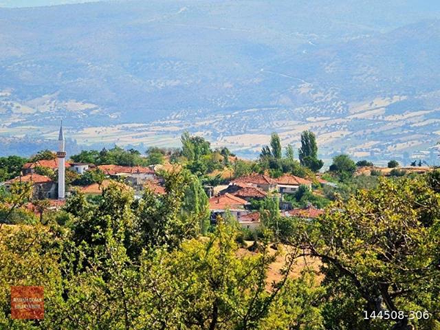 Demirci, Manisa içerisinde satılık Arsa