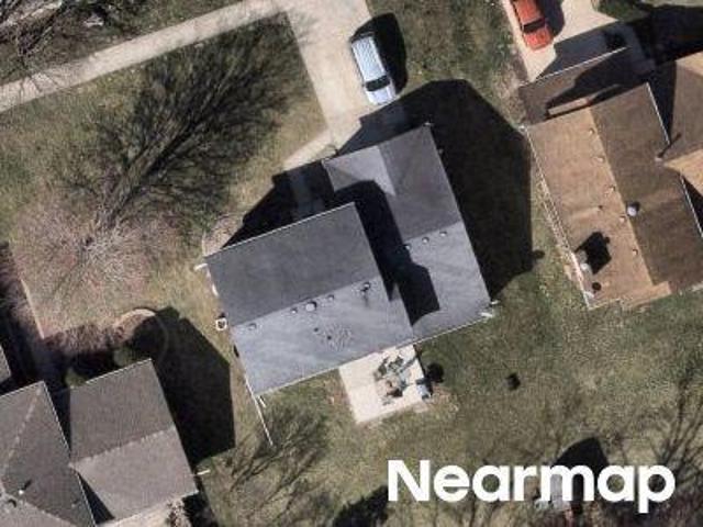 House for sale in Crest Hill, Illinois