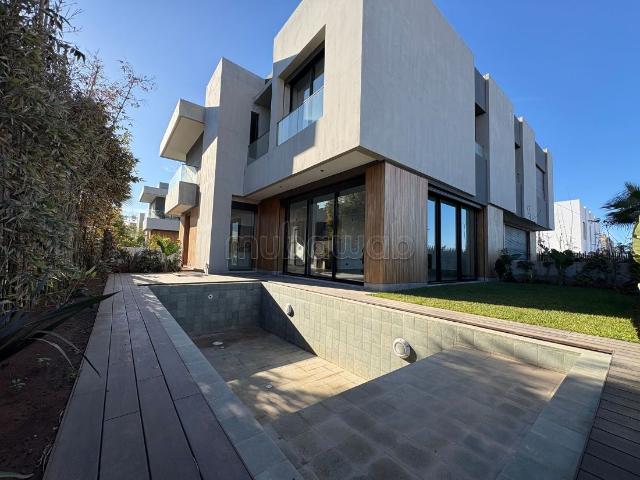Villa location à Anfa, Gharb-Chrarda-Beni Hssen