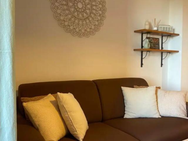 Apartamento en alquiler en Castillo de la Duquesa, Costa del Sol Occidental