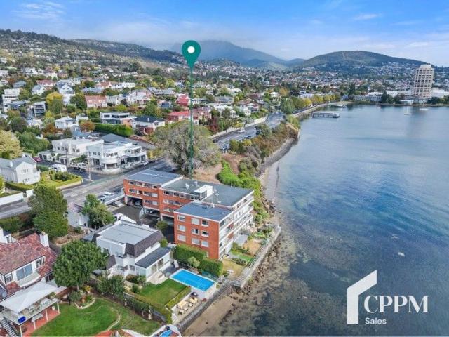 Studio for sale in Sandy Bay