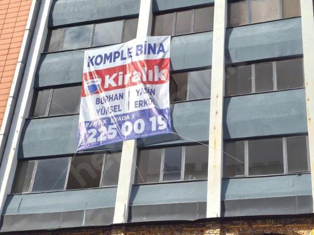 1.Anafartalar Mahallesi, Şehzadeler içerisinde satılık Bina