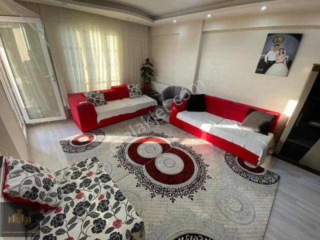 Akhisar, Manisa içerisinde satılık mülk