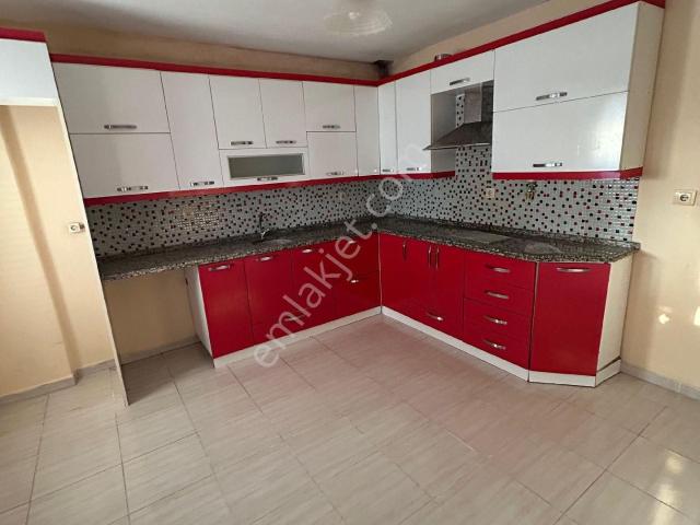Akhisar, Manisa içerisinde kiralık mülk