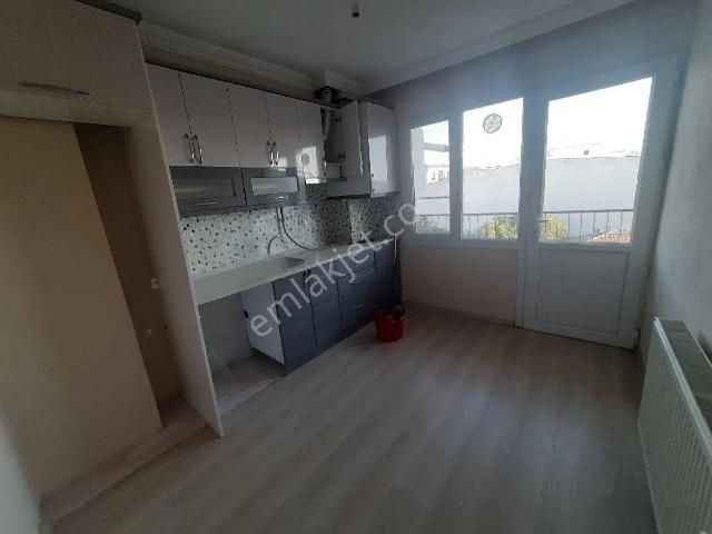 Reşatbey Mahallesi, Akhisar içerisinde kiralık mülk