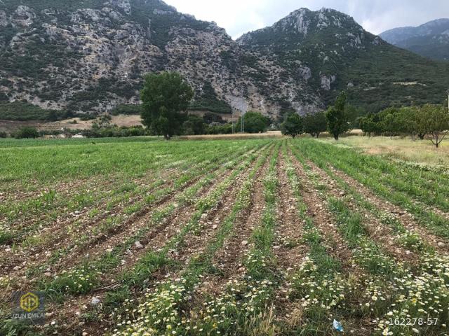 Manisa, Şehzadeler içerisinde satılık Depo