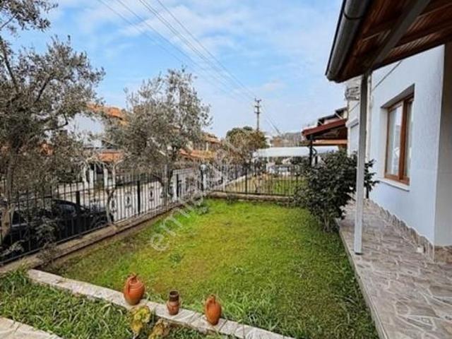 Ergenekon Mahallesi Turgutlu, Turgutlu içerisinde satılık Villa