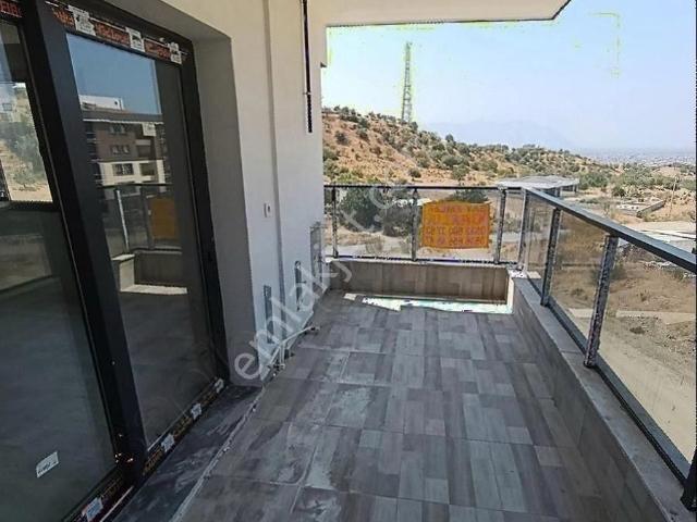 Turgutlu, Manisa içerisinde satılık mülk