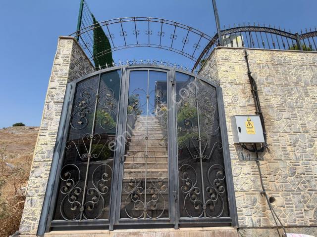 Manisa içerisinde satılık Villa