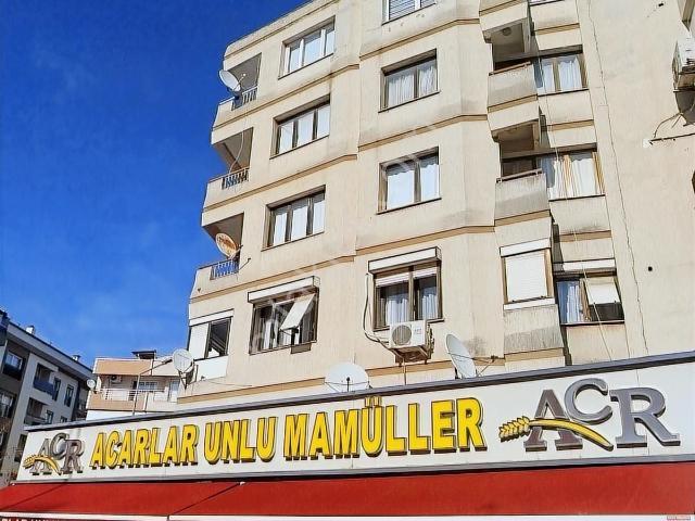Karşiyaka, İzmir içerisinde satılık mülk