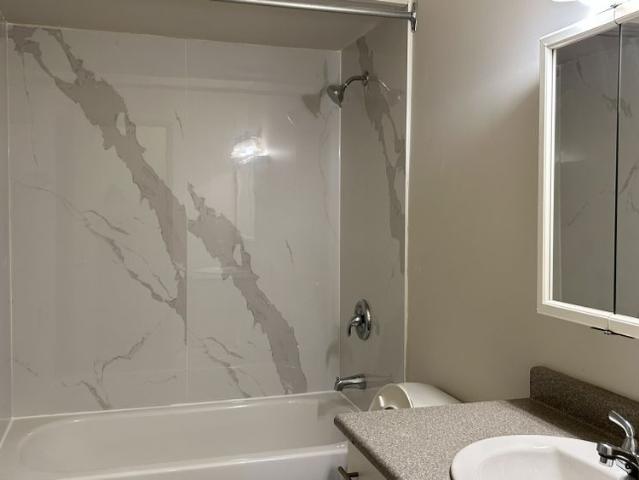 Apartment for rent in East St. Paul, Manitoba