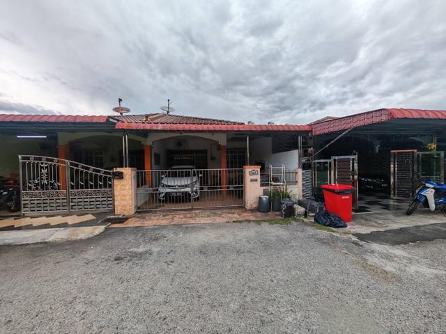 Terraced House for sale in Perak, Tldm Lumut