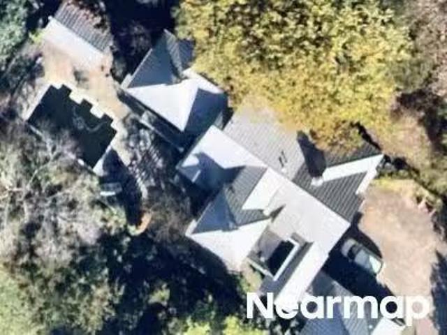 House for sale in Brentwood