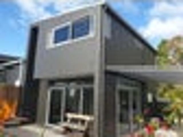Apartment for rent in Whangaparaoa