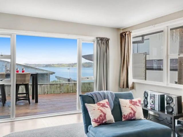 House for rent in Whangaparaoa, Oroua County