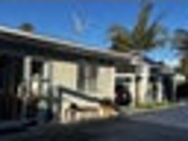 Apartment for rent in Whangaparaoa, Oroua County