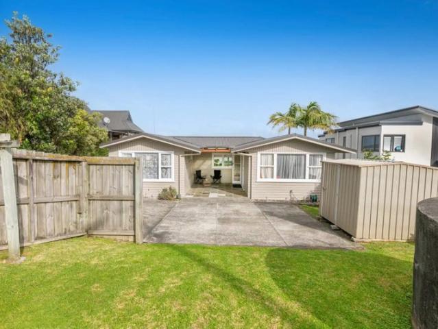 House for rent in Whangaparaoa, Oroua County