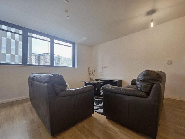 Apartment for rent in Cavern Quarter, Calderstones