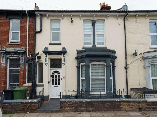 Room for rent in Fratton, Portsmouth