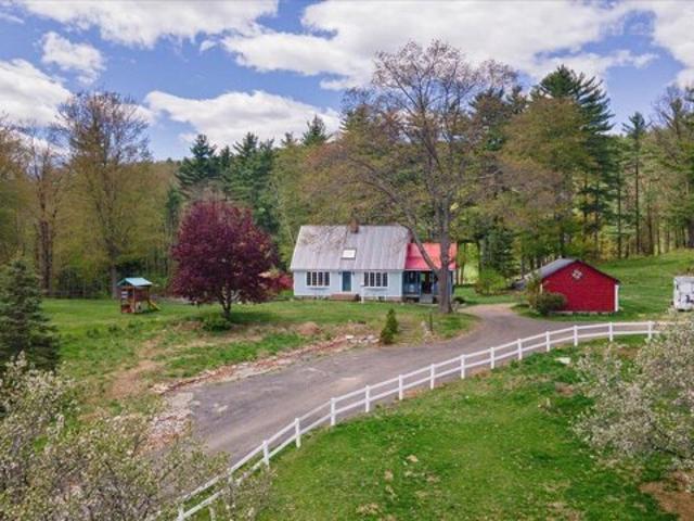House for sale in New Hampshire