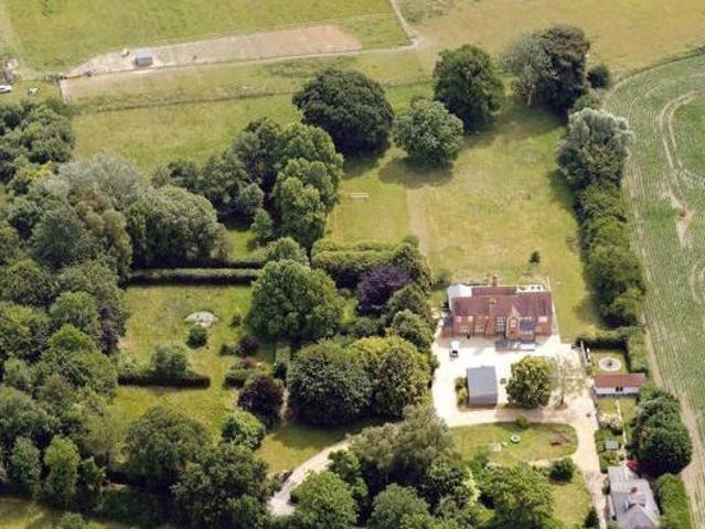 House for sale in Pewsey, Wiltshire