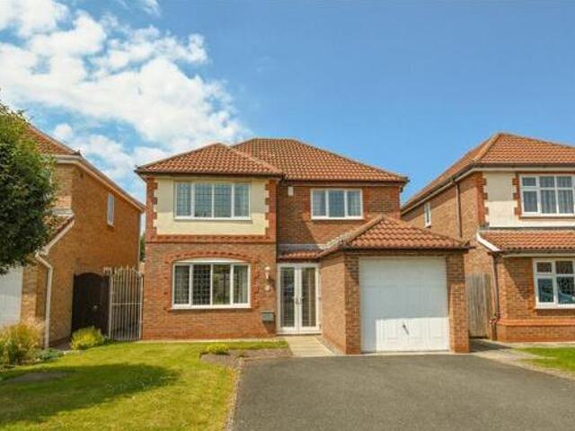 House for sale in Birkenhead