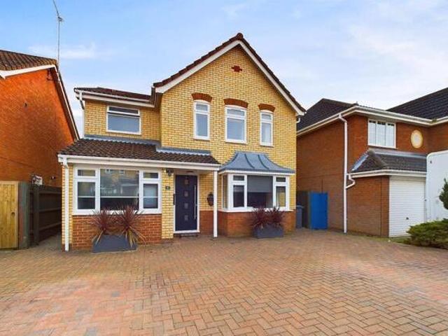 House for sale in Key Street, Suffolk