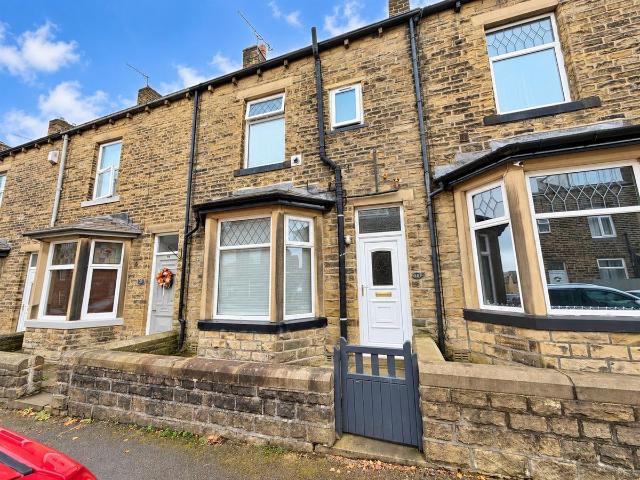 House for rent in Bracken Bank, Bradford