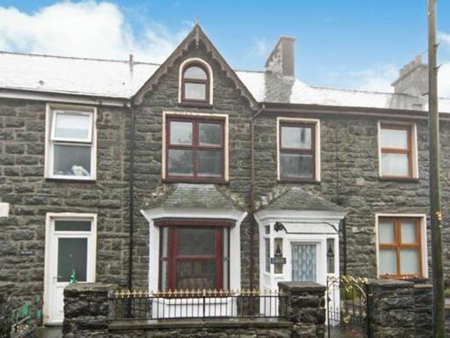House for sale in Blaenau Ffestiniog, Gwynedd