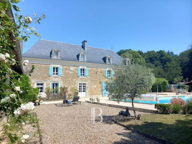Château vente à Poitiers