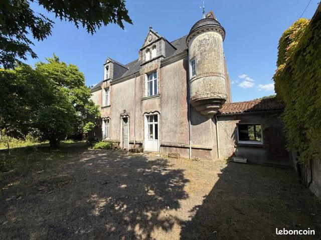 Maison vente à Nantes, Monnières