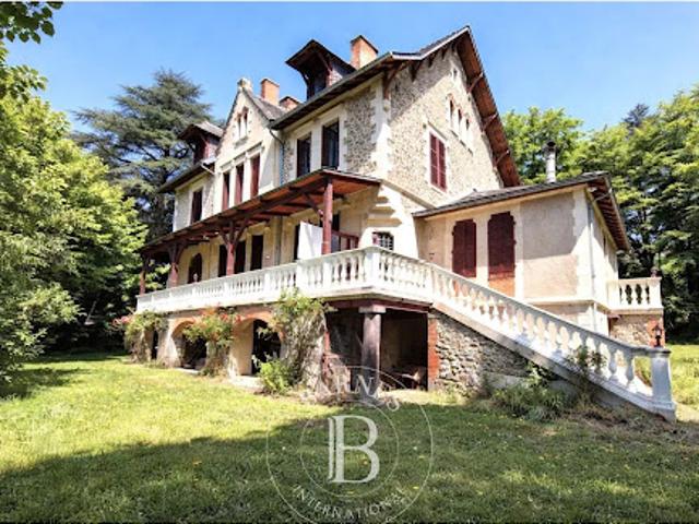 Château vente à Issoire, Perrier