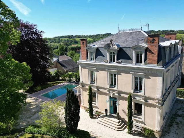 Château vente à Rochechouart, Saint-junien