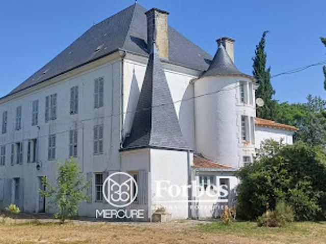 Château vente à France métropolitaine, Les Gours