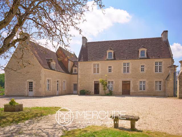 Château vente à Caen, Saint-pierre-du-bû