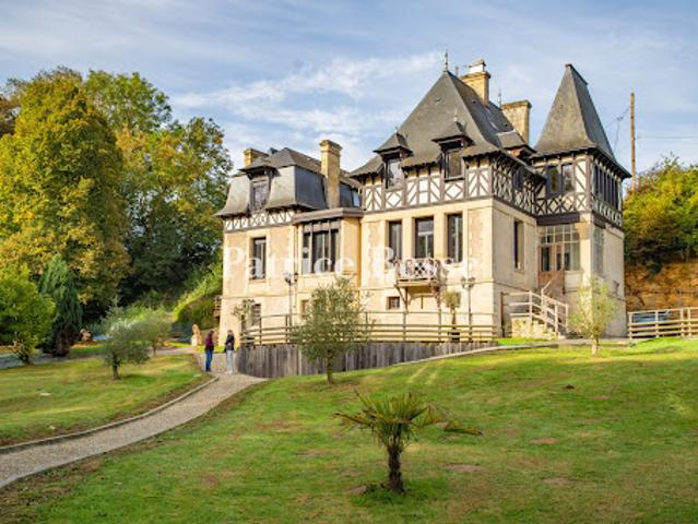 Château vente à Caen, Luc-sur-mer
