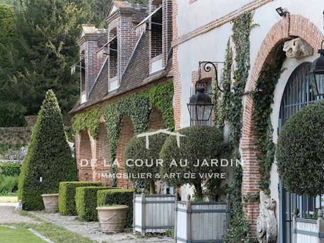 Château vente à Nogent-le-Roi, Eure-et-Loir
