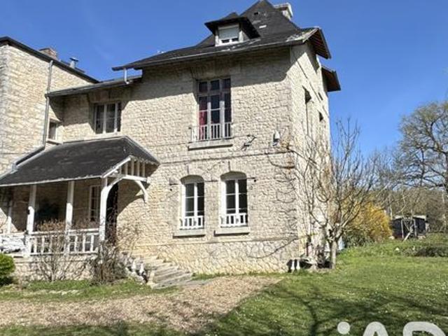 Maison vente à Fontainebleau, Poligny