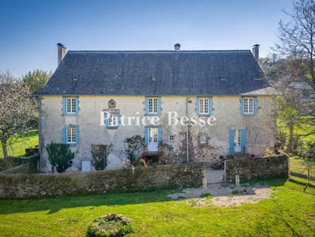 Château vente à Brive-la-Gaillarde, Arnac-pompadour