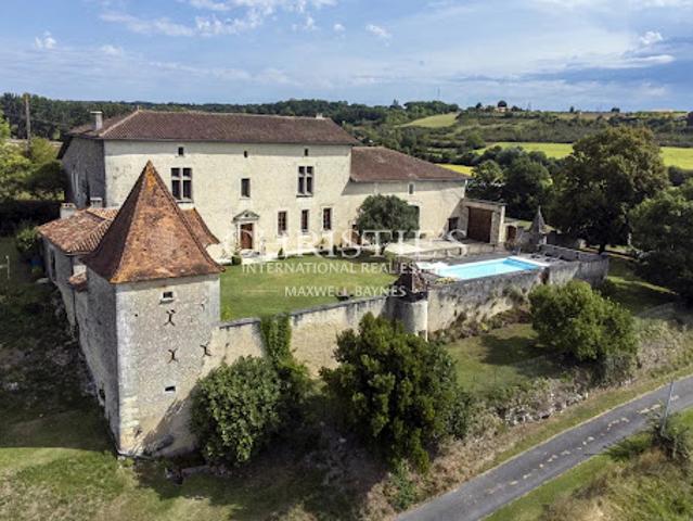 Château vente à Nontron, Chaleix