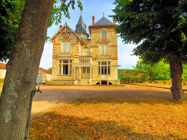 Château vente à Clamecy, Nièvre