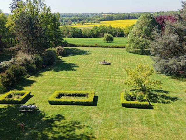 Château vente à Bernay, Ecaquelon