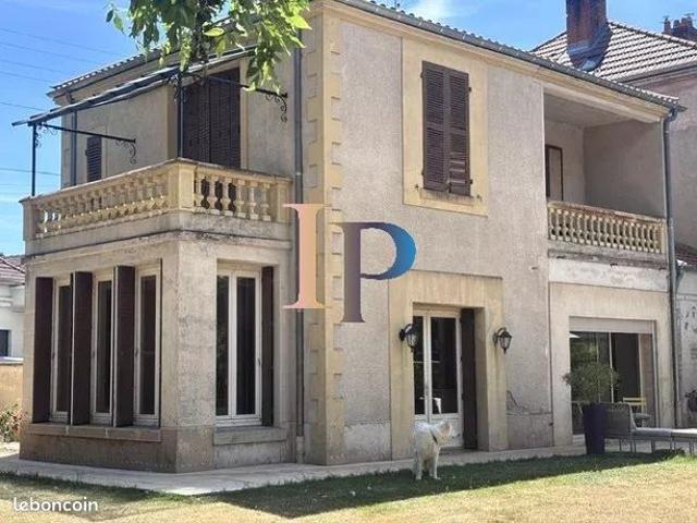 Maison vente à Roanne, Charlieu