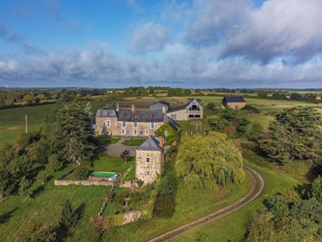 Château vente à Mayenne, Evron