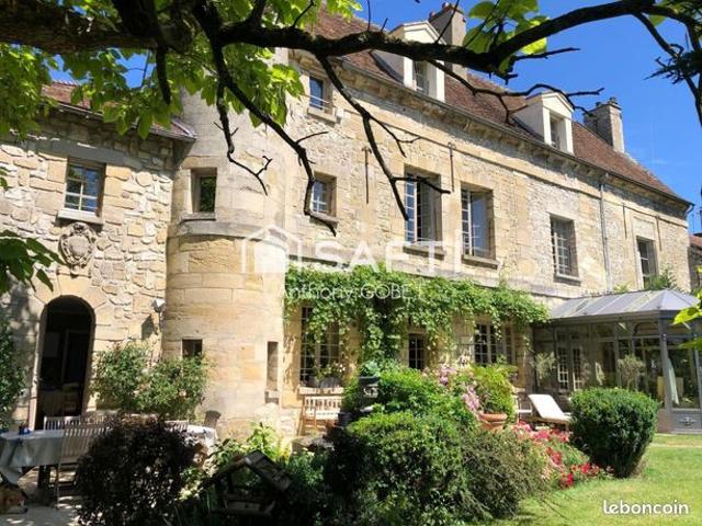 Maison vente à Pontoise, Us